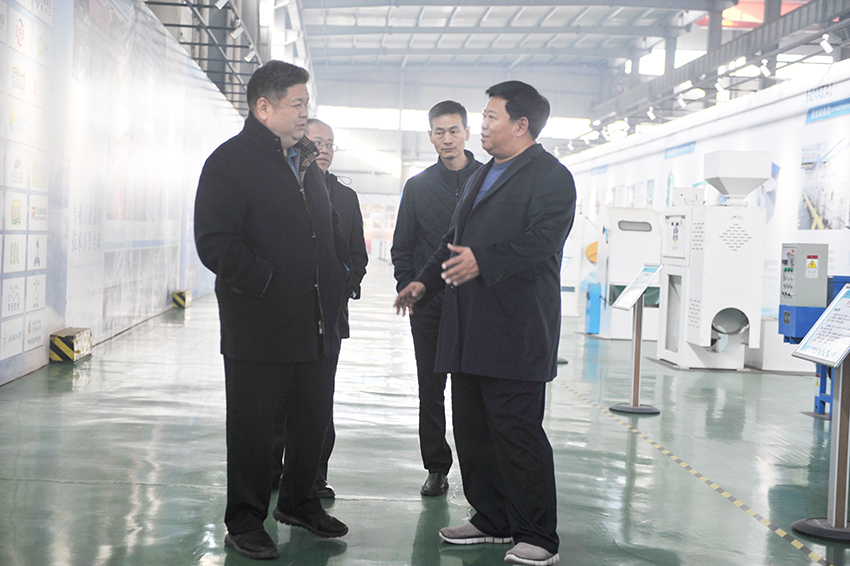 魯花集團執行總裁杜祖波一行蒞臨華泰智能裝備集團考察調研